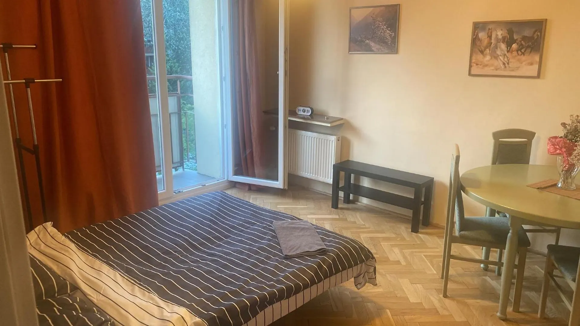 Warsaw Rooms Polska
